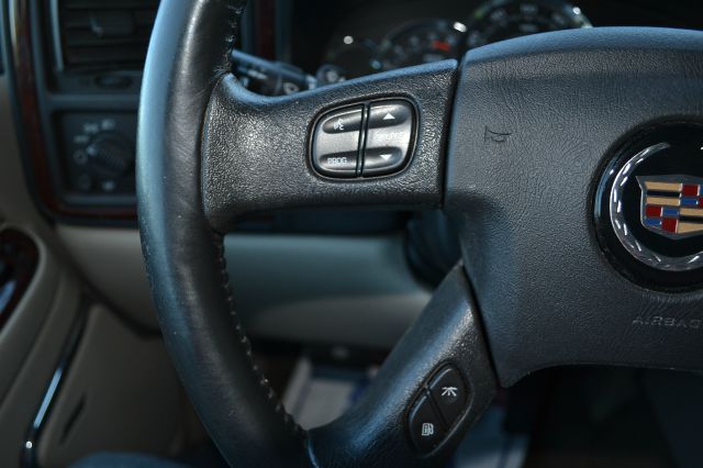 Cadillac Escalade ESV 2005 photo 25