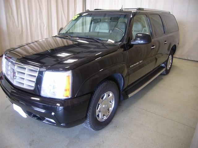 Cadillac Escalade ESV 2005 photo 3