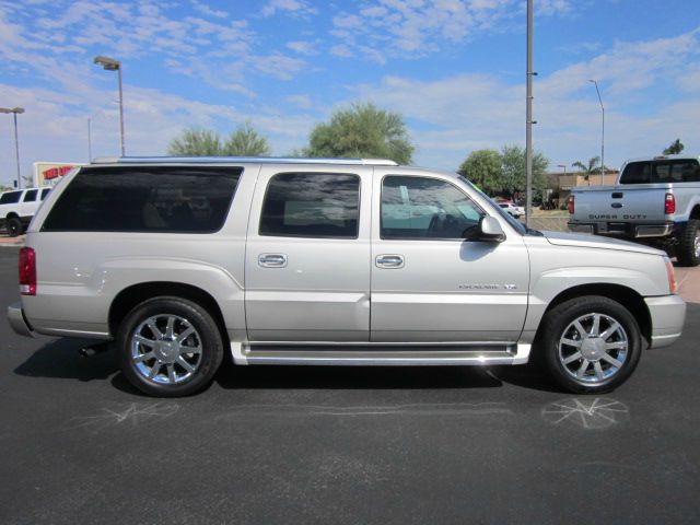 Cadillac Escalade ESV 2006 photo 4