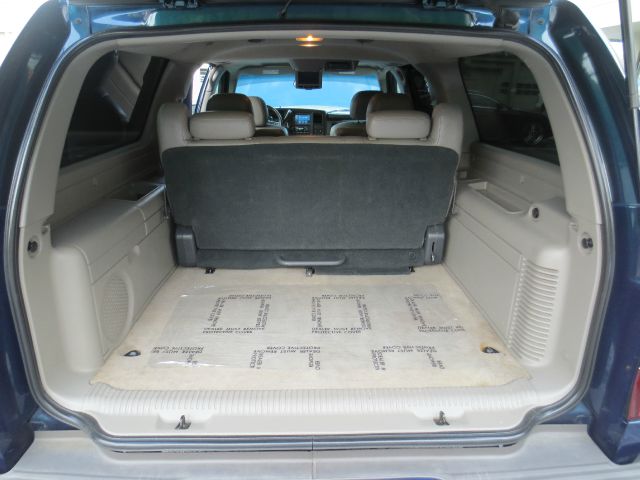 Cadillac Escalade ESV 2006 photo 14