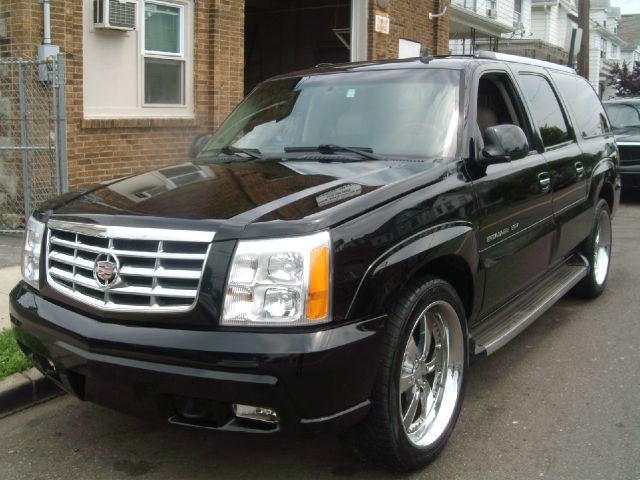 Cadillac Escalade ESV 2006 photo 2