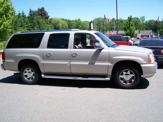Cadillac Escalade ESV 2006 photo 2