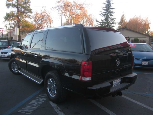 Cadillac Escalade ESV 2006 photo 3
