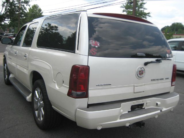 Cadillac Escalade ESV 2006 photo 4