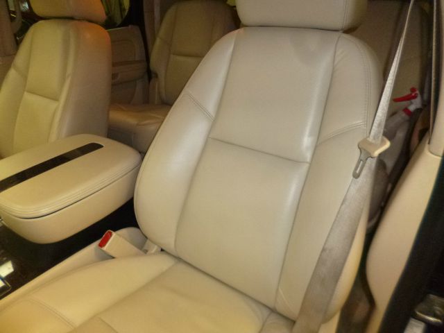 Cadillac Escalade ESV 2007 photo 2