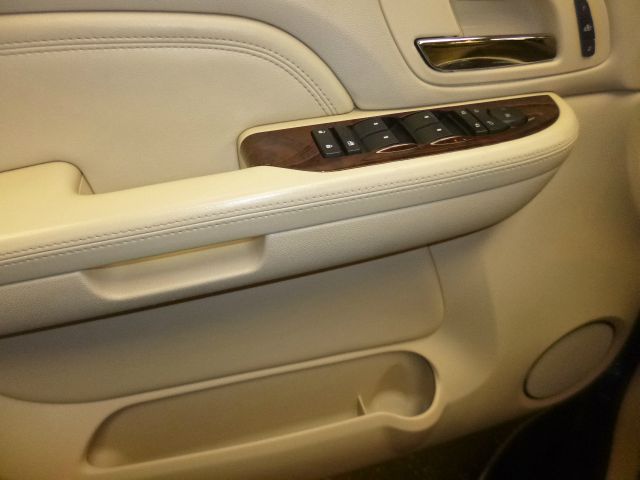 Cadillac Escalade ESV 2007 photo 3