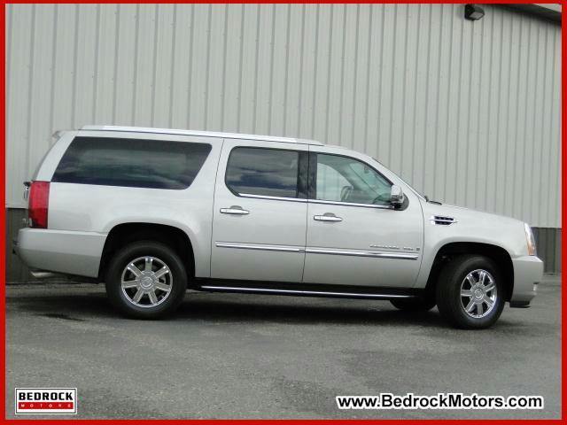 Cadillac Escalade ESV 2007 photo 1