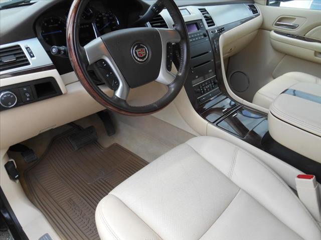 Cadillac Escalade ESV 2007 photo 2