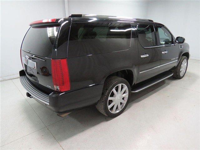 Cadillac Escalade ESV 2007 photo 2