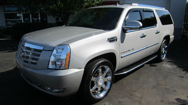 Cadillac Escalade ESV SR5 Sport Utility 4D SUV