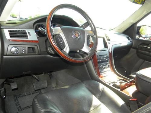 Cadillac Escalade ESV 2007 photo 3