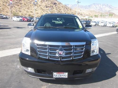 Cadillac Escalade ESV 2007 photo 1