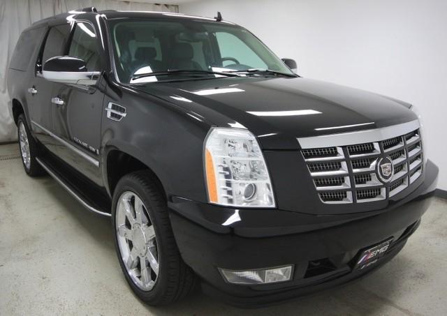 Cadillac Escalade ESV 2.5X W/premium Pkg Sport Utility