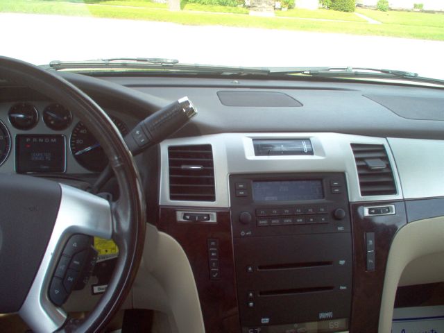 Cadillac Escalade ESV 2007 photo 10