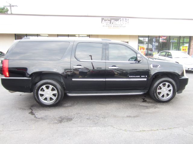 Cadillac Escalade ESV 2007 photo 2
