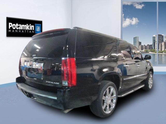 Cadillac Escalade ESV 2007 photo 2