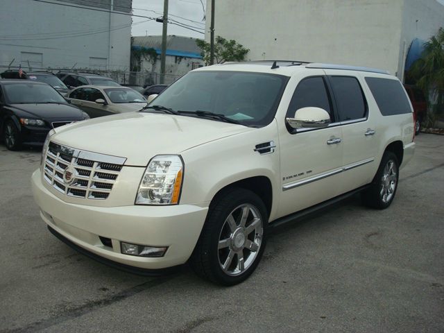 Cadillac Escalade ESV 2008 photo 1