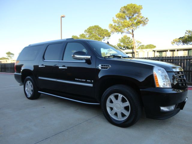 Cadillac Escalade ESV 2008 photo 1