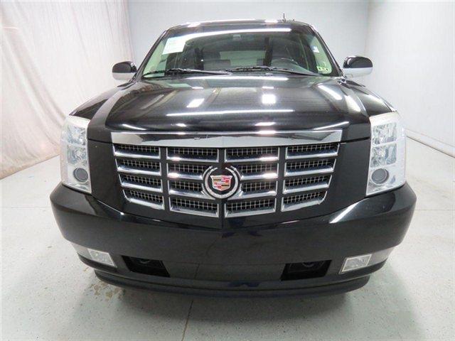Cadillac Escalade ESV V25 SUV