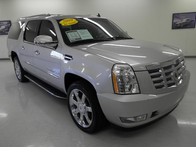Cadillac Escalade ESV Coupe Unspecified