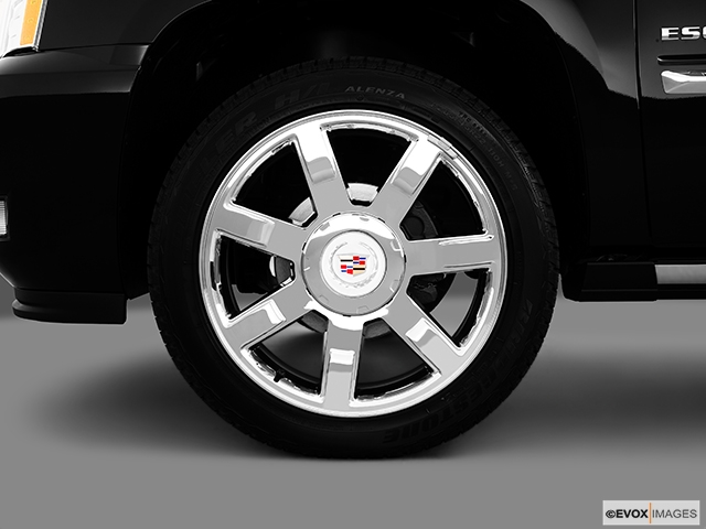 Cadillac Escalade ESV 2010 photo 1