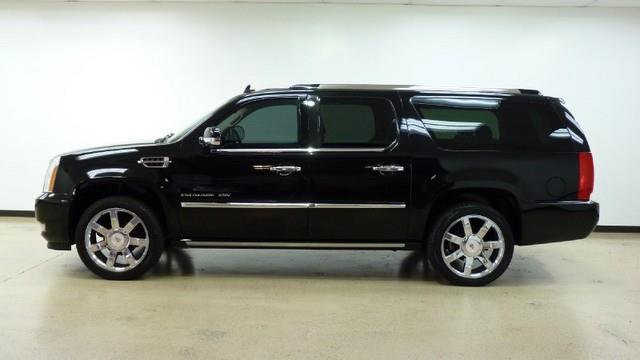 Cadillac Escalade ESV 2010 photo 3
