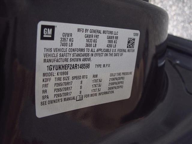 Cadillac Escalade ESV 2010 photo 3