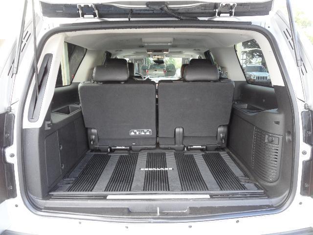 Cadillac Escalade ESV 2011 photo 14