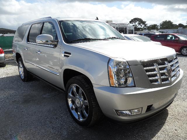 Cadillac Escalade ESV 2011 photo 19