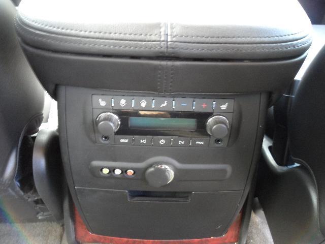 Cadillac Escalade ESV 2011 photo 7