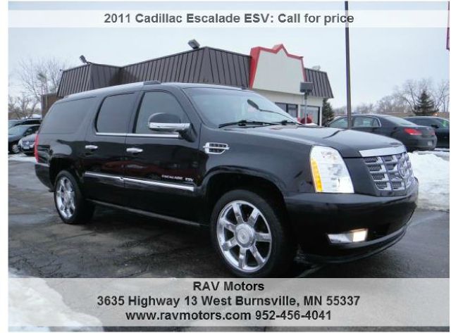 Cadillac Escalade ESV 2011 photo 3