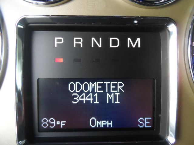 Cadillac Escalade ESV 2013 photo 14