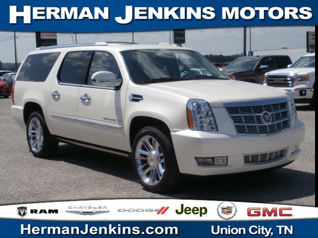 Cadillac Escalade ESV 2013 photo 1