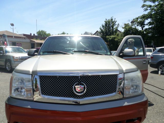 Cadillac Escalade EXT 2002 photo 4