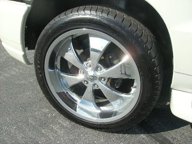 Cadillac Escalade EXT 2003 photo 1