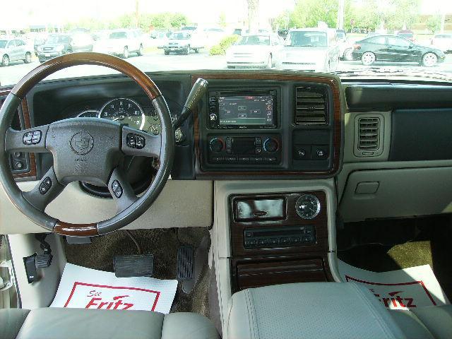 Cadillac Escalade EXT 2003 photo 5