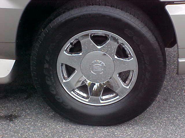 Cadillac Escalade EXT 2003 photo 3