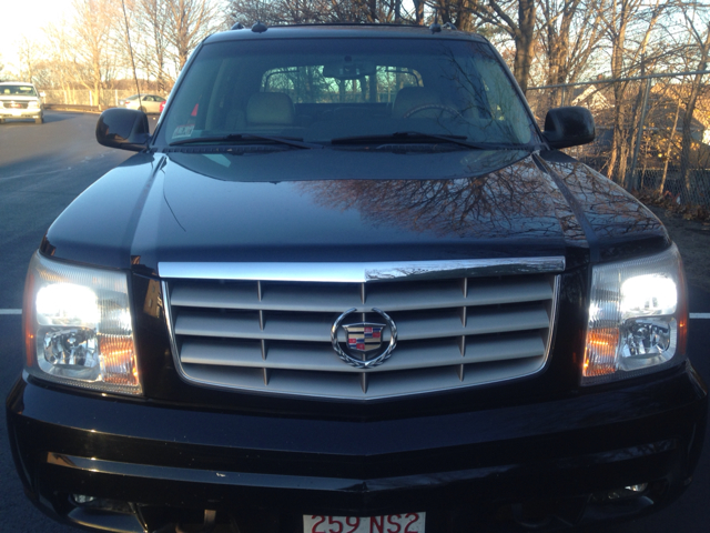Cadillac Escalade EXT 2003 photo 4