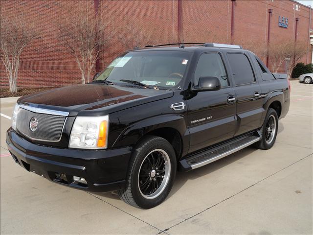 Cadillac Escalade EXT Base Unspecified