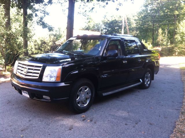 Cadillac Escalade EXT 2004 photo 4