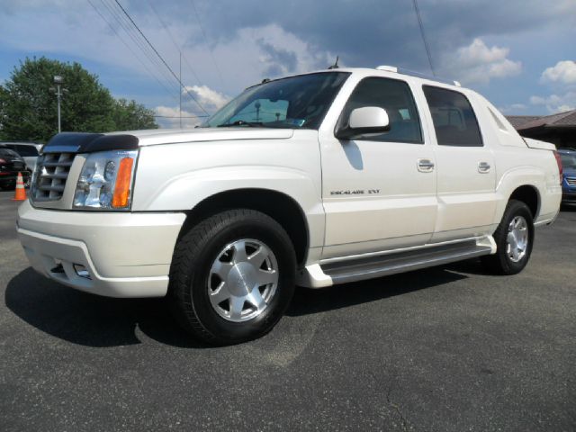 Cadillac Escalade EXT 2004 photo 4