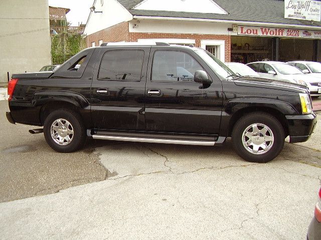 Cadillac Escalade EXT 2004 photo 4