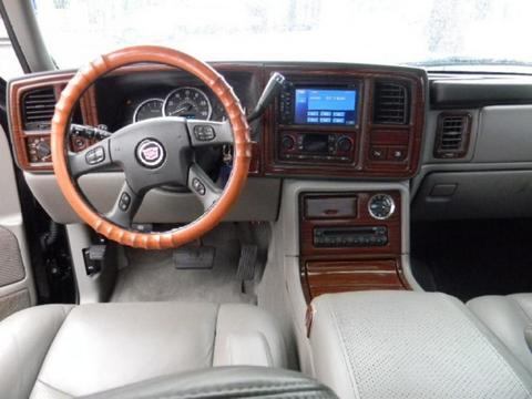 Cadillac Escalade EXT 2004 photo 2