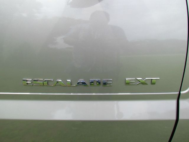 Cadillac Escalade EXT 2005 photo 28