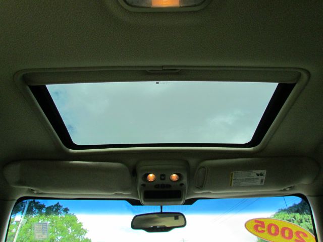 Cadillac Escalade EXT 2005 photo 38