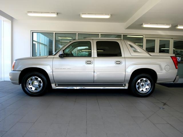 Cadillac Escalade EXT 2005 photo 1