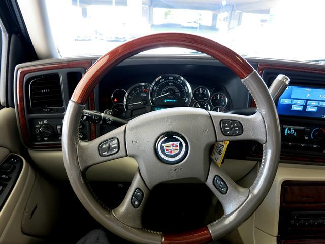 Cadillac Escalade EXT 2005 photo 4