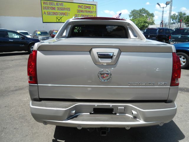Cadillac Escalade EXT Tech With Rear Entertainment Pickup Truck