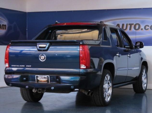 Cadillac Escalade EXT 2007 photo 1