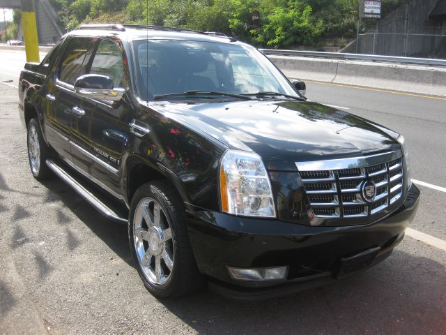 Cadillac Escalade EXT 2007 photo 1